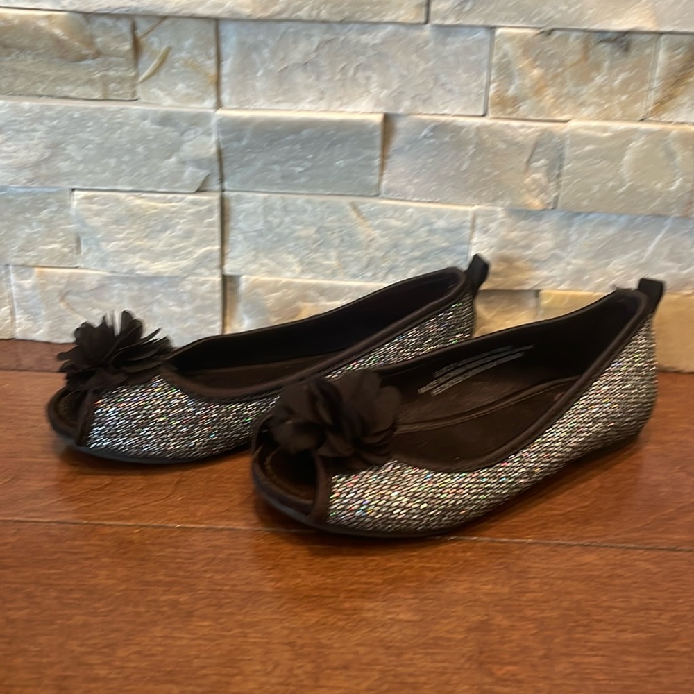 Sparkly black shoes